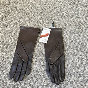 Lord & Taylor Soft Brown Lambskin Leather Silk Lined Gloves Size Small New READ